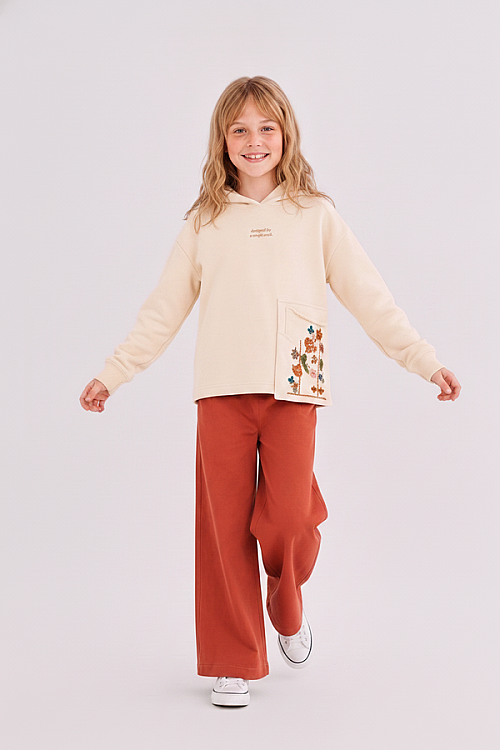 32328-DESIGN SWEAT 8/14 - 1