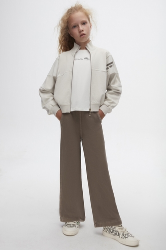 37815-ATHERINA FERMUARLI HIRKA 10/16