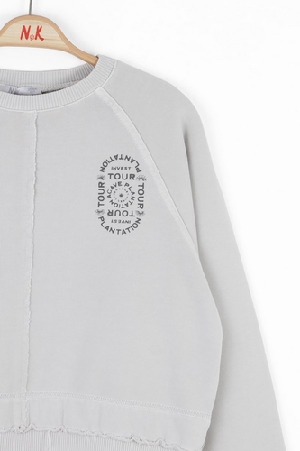 37816-TOUR SWEAT 10/16